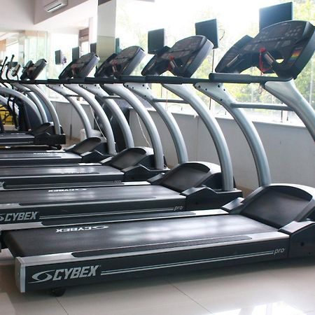 Aston Tropicana Hotel בנדונג מראה חיצוני תמונה
