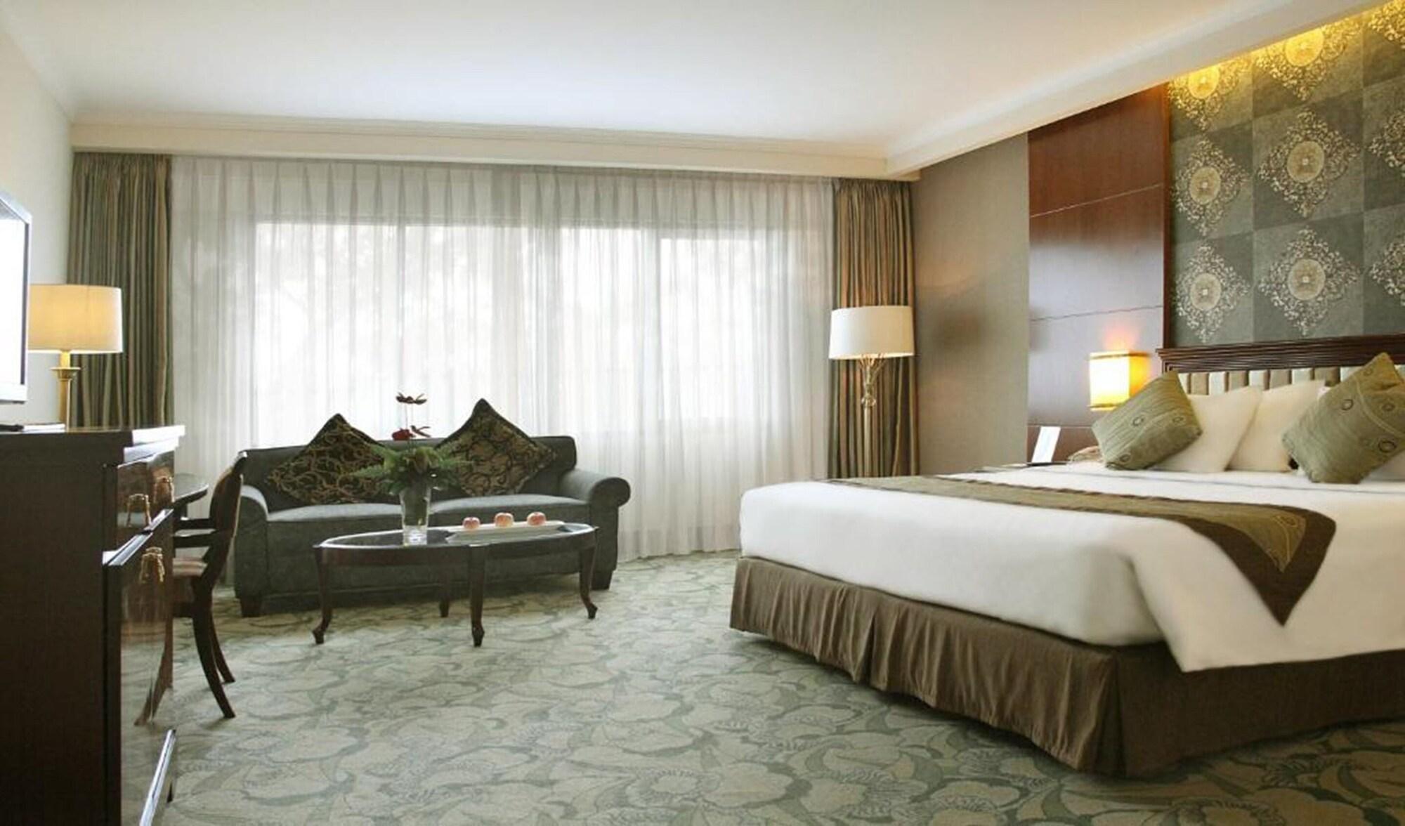 Aston Tropicana Hotel בנדונג מראה חיצוני תמונה