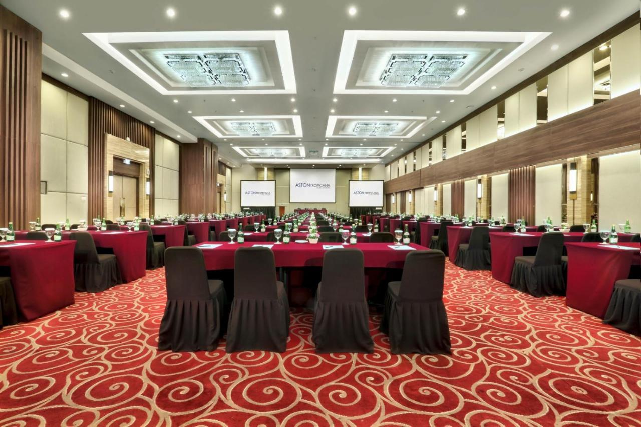 Aston Tropicana Hotel בנדונג מראה חיצוני תמונה